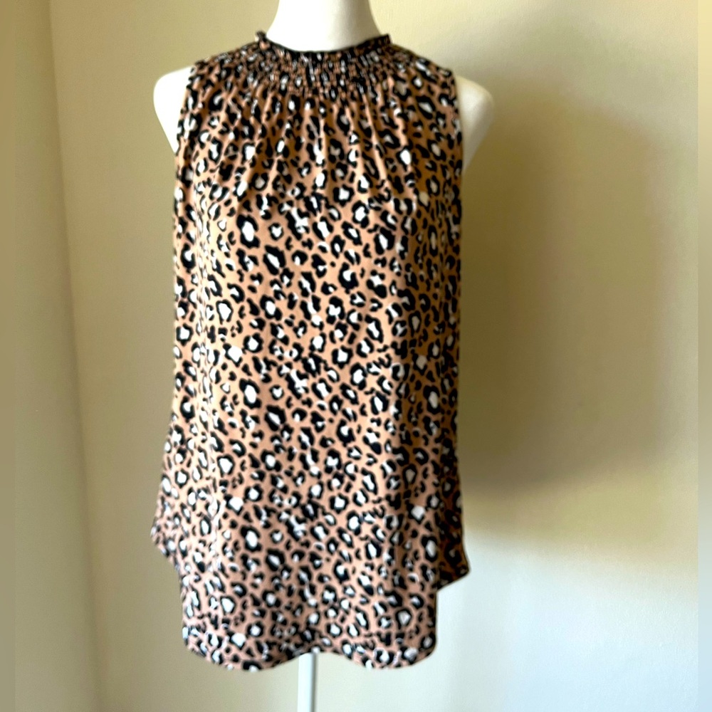 Women’s Small Leopard Print Sleeveless PerSeption Top